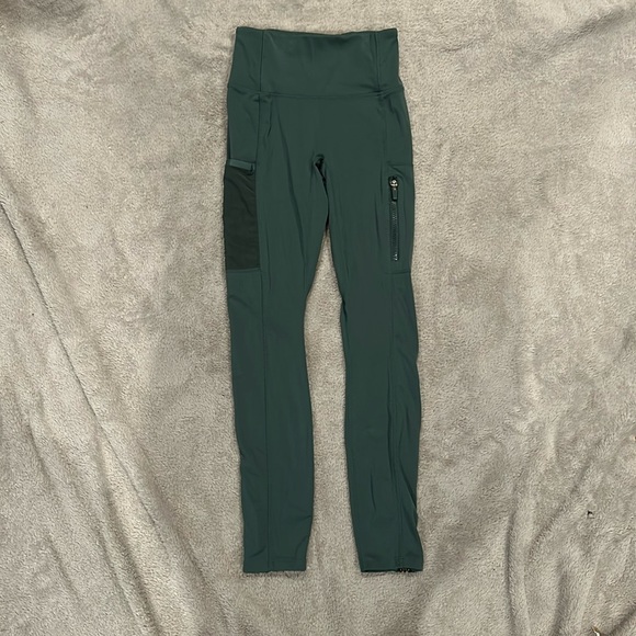 Fabletics XXS Green Set - Picture 4 of 9